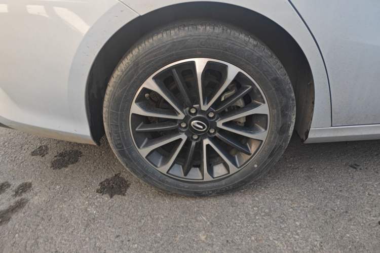 Used GAC Trumpchi EMPOW 2023 Shadow Leopard H High-Energy Hybrid Edition Right Rear Wheel Hub