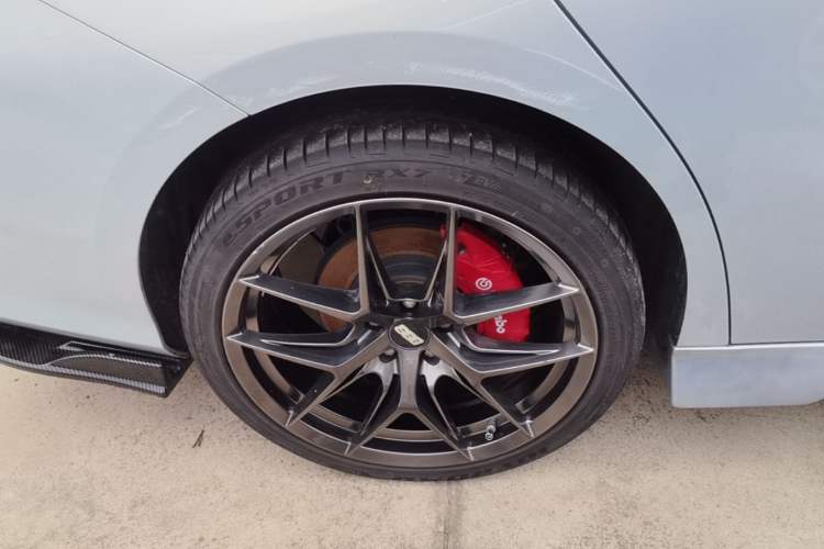 Used GAC Trumpchi EMPOW 2023 Shadow Leopard H High-Energy Hybrid Edition Right Rear Wheel Hub