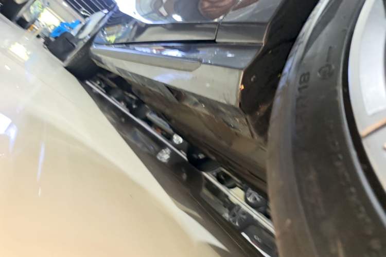 Used GAC Trumpchi EMPOW 2023 270T DCT J15 Version Right Side Sill