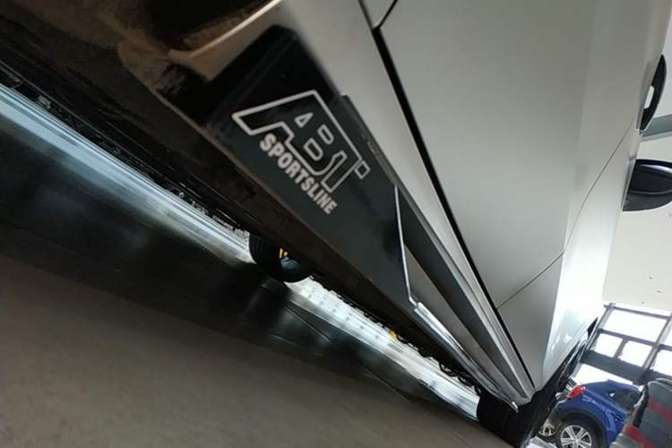 Used GAC Trumpchi EMPOW 2023 270T DCT J15 Version Right Side Sill