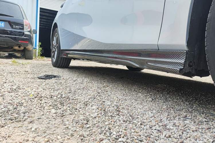Used GAC Trumpchi EMPOW 2023 Shadow Leopard H High-Energy Hybrid Edition Right Side Sill