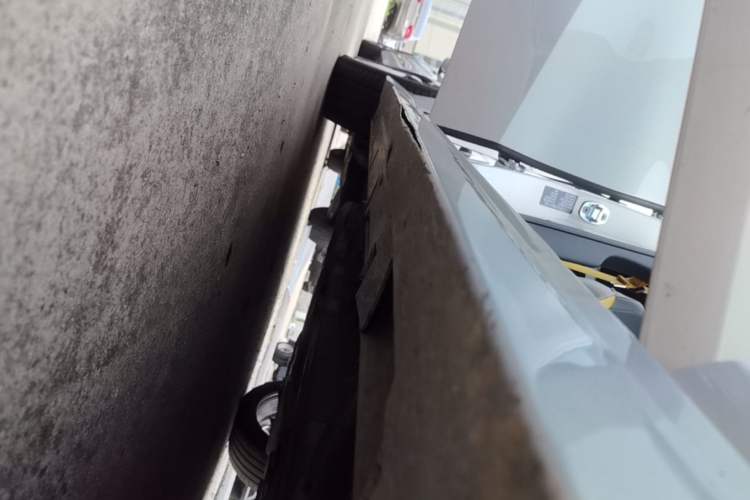 Used GAC Trumpchi EMPOW 2023 Shadow Leopard H High-Energy Hybrid Edition Right Side Sill
