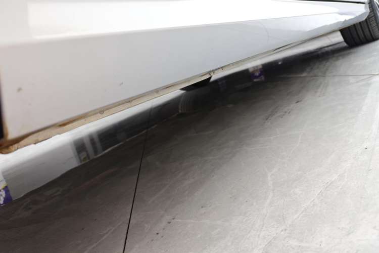 Used GAC Trumpchi EMPOW 2023 Shadow Leopard H High-Energy Hybrid Edition Right Side Sill