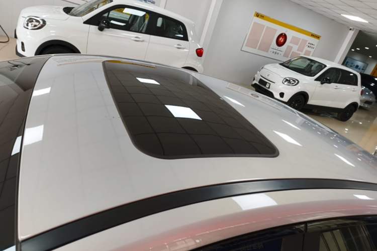 Used GAC Trumpchi EMPOW 2023 Shadow Leopard H High-Energy Hybrid Edition Roof