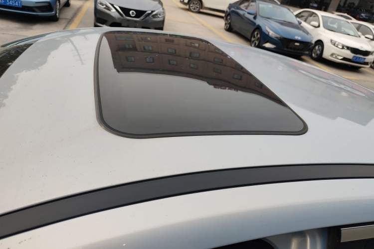 Used GAC Trumpchi EMPOW 2023 Shadow Leopard H High-Energy Hybrid Edition Roof