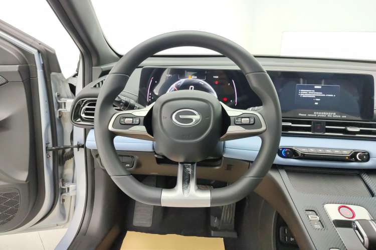 Used GAC Trumpchi EMPOW 2023 Shadow Leopard H High-Energy Hybrid Edition Steering Wheel