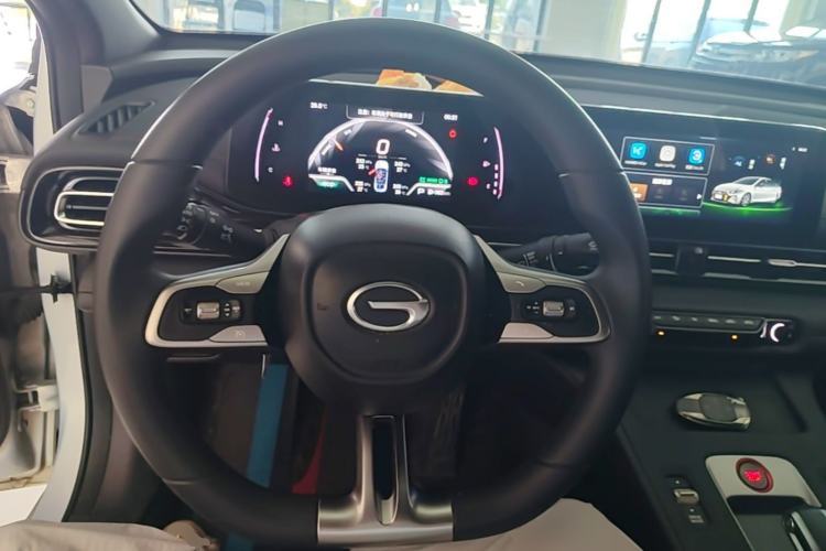 Used GAC Trumpchi EMPOW 2023 Shadow Leopard H High-Energy Hybrid Edition Steering Wheel