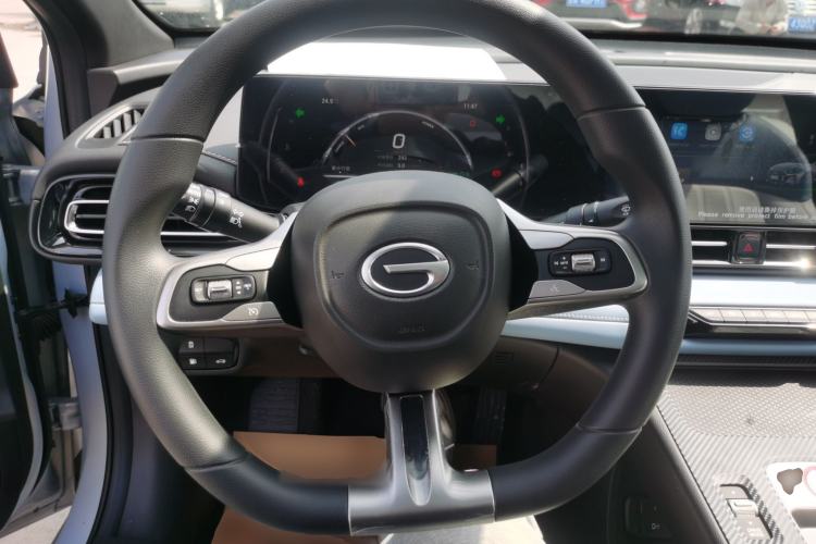 Used GAC Trumpchi EMPOW 2023 Shadow Leopard H High-Energy Hybrid Edition Steering Wheel