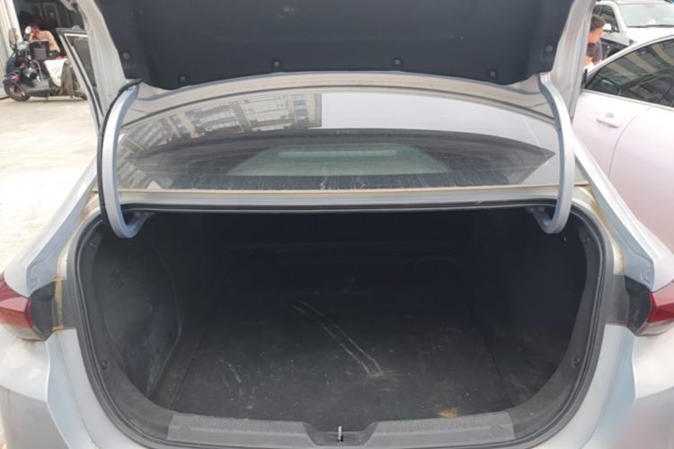 Used GAC Trumpchi EMPOW 2023 Shadow Leopard H High-Energy Hybrid Edition Trunk