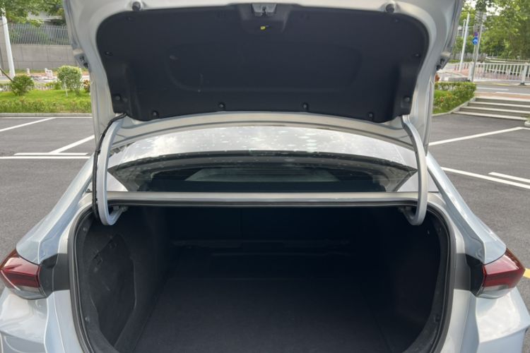 Used GAC Trumpchi EMPOW 2023 Shadow Leopard H High-Energy Hybrid Edition Trunk