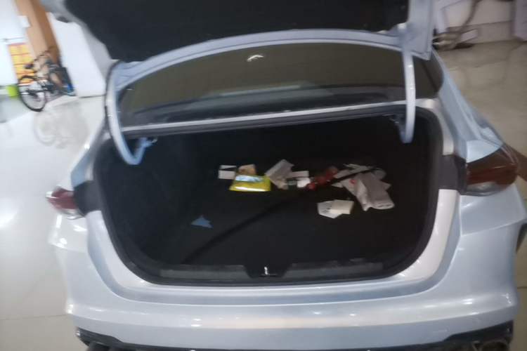 Used GAC Trumpchi EMPOW 2023 Shadow Leopard H Smart Hybrid Edition Trunk