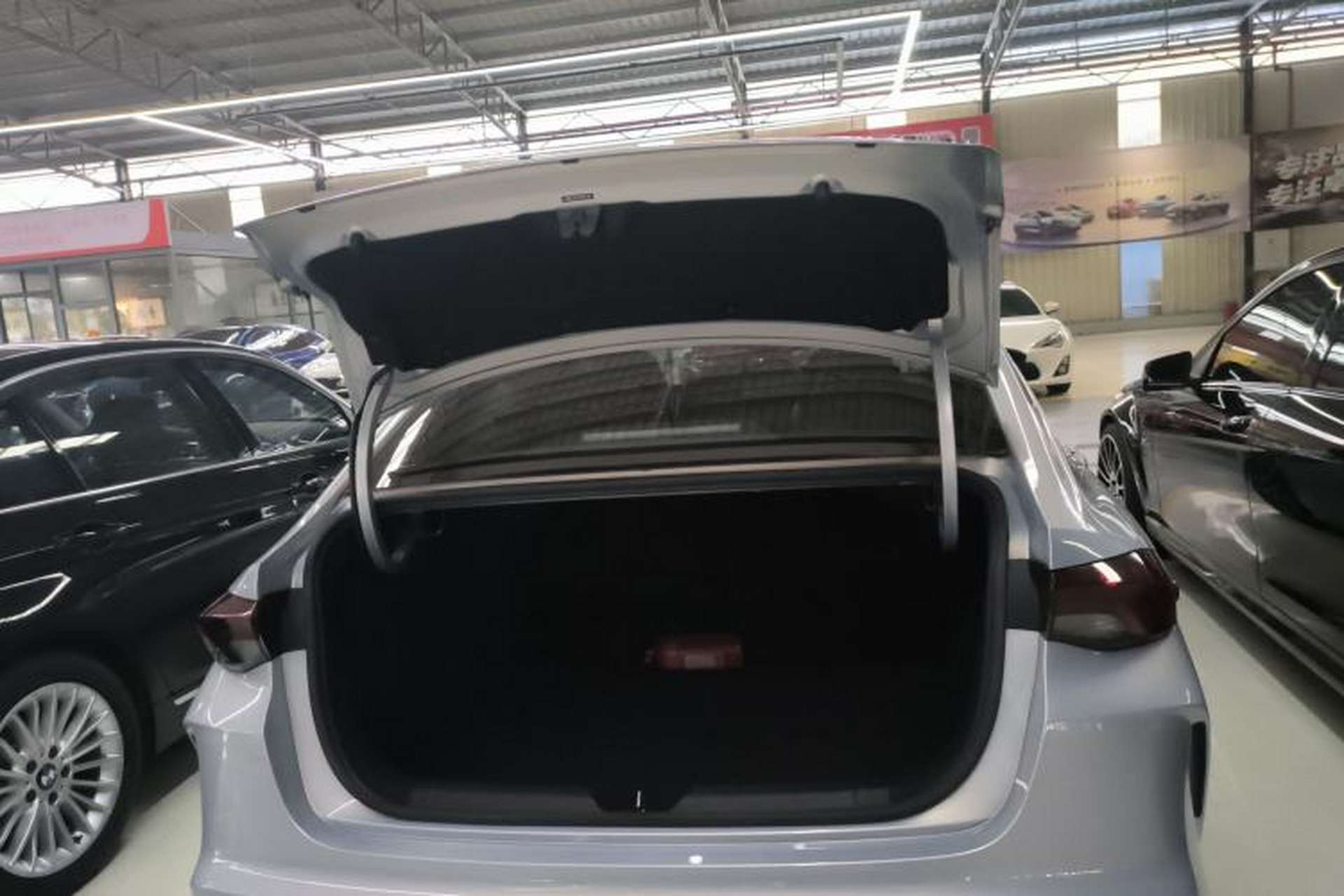 Used GAC Trumpchi EMPOW 2023 Shadow Leopard H Smart Hybrid Edition Trunk