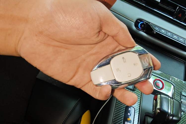 Used GAC Trumpchi EMPOW 2023 270T DCT J15 Version Vehicle Key
