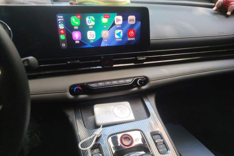 Used GAC Trumpchi EMPOW 2023 270T DCT J16 Version Audio And AC Panel