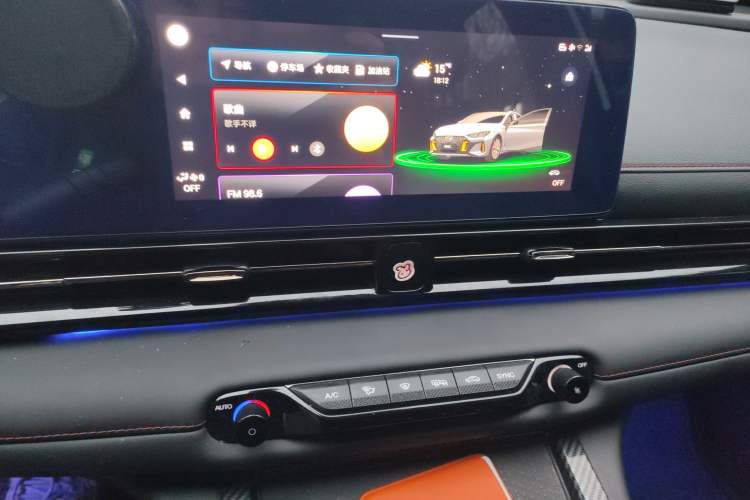 Used GAC Trumpchi EMPOW 2023 Shadow Leopard H Smart Hybrid Edition Audio And AC Panel