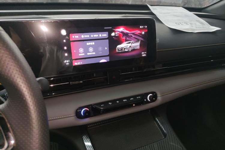 Used GAC Trumpchi EMPOW 2023 270T DCT J16 Version Audio And AC Panel