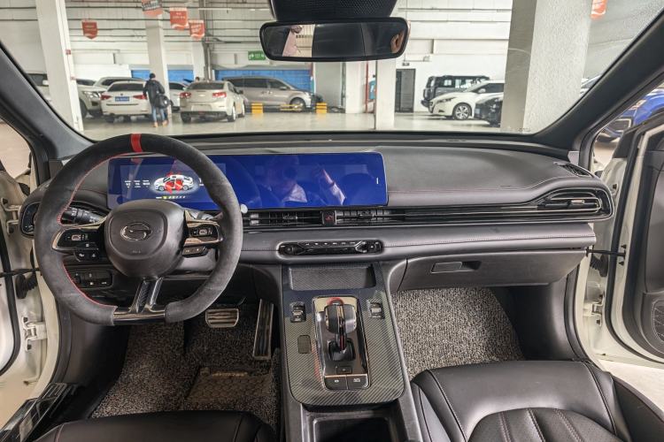 Used GAC Trumpchi EMPOW 2023 Shadow Leopard H Smart Hybrid Edition Center Console