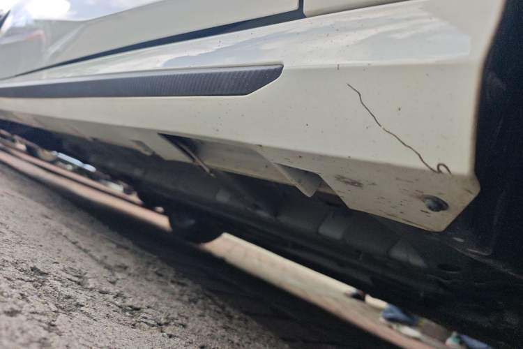 Used GAC Trumpchi EMPOW 2023 270T DCT J16 Version Chassis Front Right