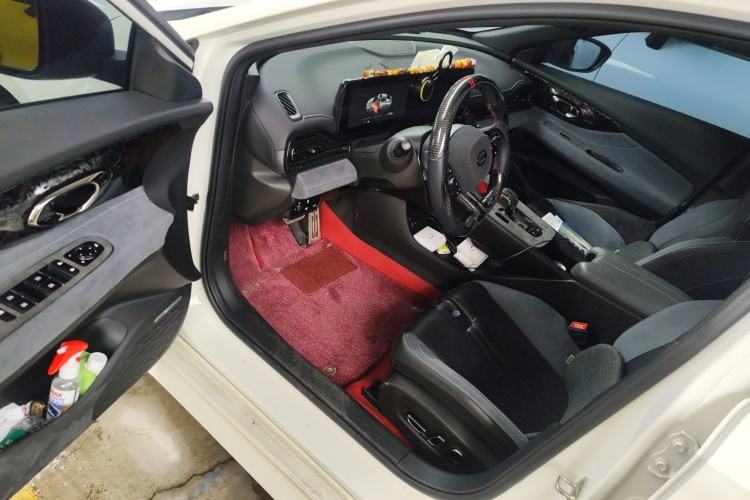 Used GAC Trumpchi EMPOW 2023 400T Automatic R MAX Driver Seat
