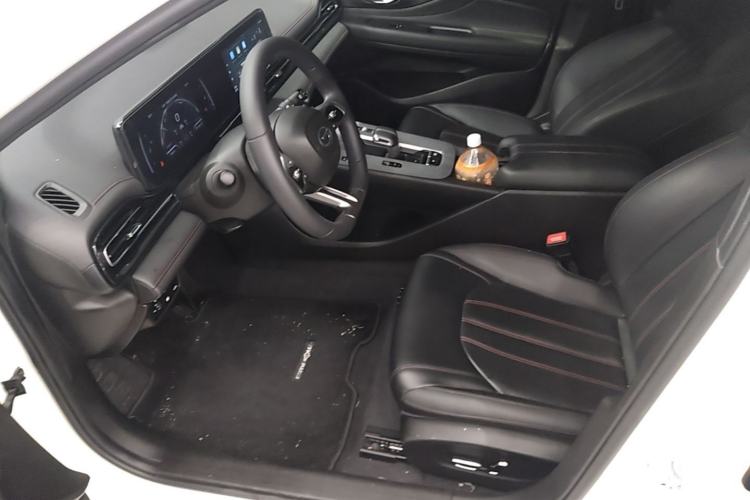 Used GAC Trumpchi EMPOW 2023 Shadow Leopard H High-Energy Hybrid Edition Driver Seat