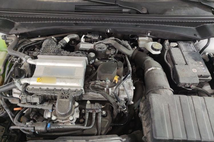 Used GAC Trumpchi EMPOW 2023 270T DCT J16 Version Engine Bay