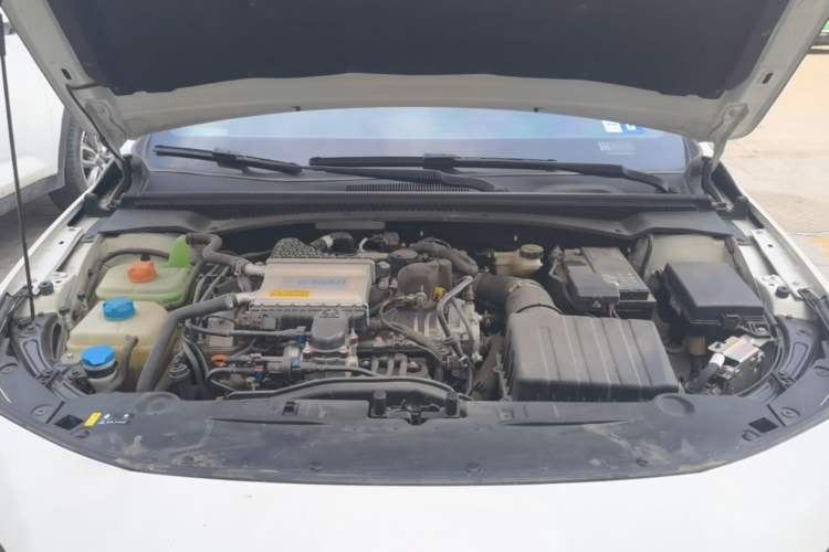 Used GAC Trumpchi EMPOW 2023 270T DCT J16 Version Engine Bay