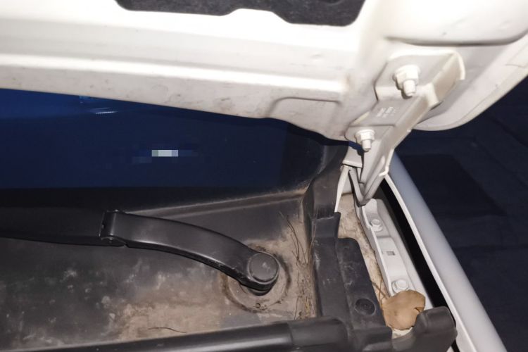 Used GAC Trumpchi EMPOW 2023 270T DCT J16 Version Engine Bay Left