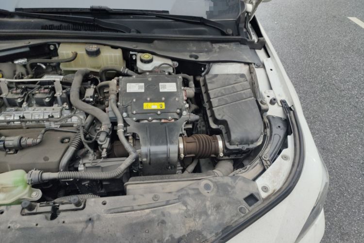 Used GAC Trumpchi EMPOW 2023 Shadow Leopard H Smart Hybrid Edition Engine Bay Left