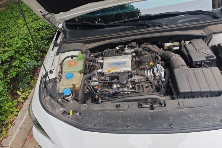 Used GAC Trumpchi EMPOW 2023 270T DCT J16 Version Engine Bay Right