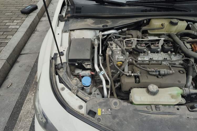 Used GAC Trumpchi EMPOW 2023 Shadow Leopard H Smart Hybrid Edition Engine Bay Right