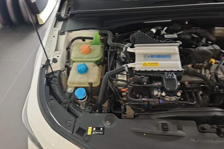 Used GAC Trumpchi EMPOW 2023 270T DCT J11 Version Engine Bay Right