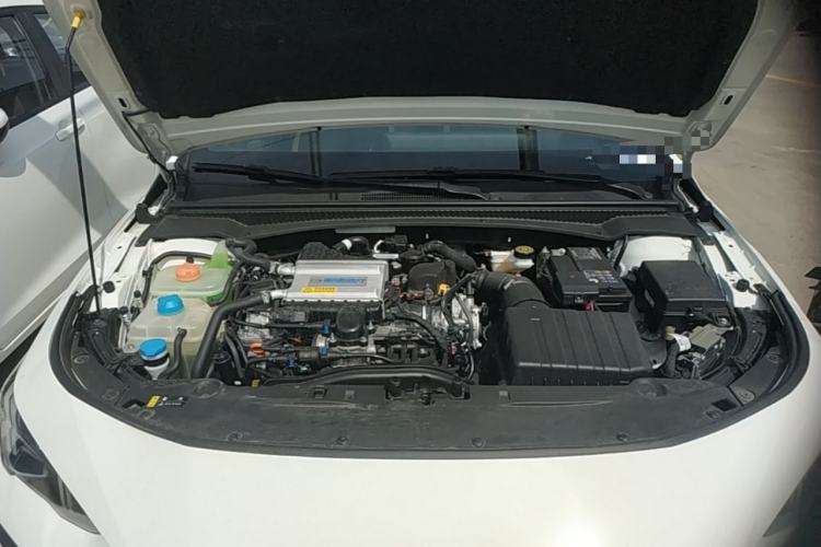 Used GAC Trumpchi EMPOW 2023 270T DCT J11 Version Engine Bay