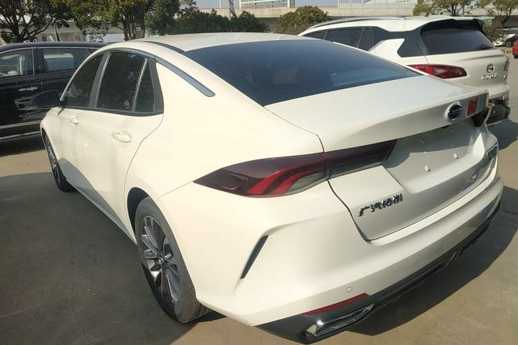 Used GAC Trumpchi EMPOW 2023 Shadow Leopard H High-Energy Hybrid Edition Exterior 3