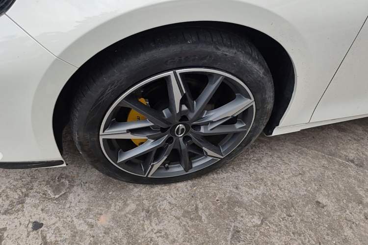 Used GAC Trumpchi EMPOW 2023 270T DCT J15 Version Exterior 4