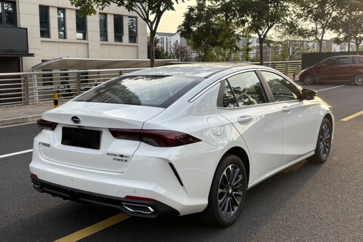 Used GAC Trumpchi EMPOW 2023 Shadow Leopard H High-Energy Hybrid Edition Exterior 4