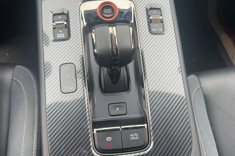 Used GAC Trumpchi EMPOW 2023 400T Automatic R MAX Gear Lever