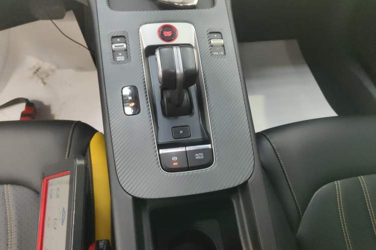 Used GAC Trumpchi EMPOW 2023 Shadow Leopard H High-Energy Hybrid Edition Gear Lever