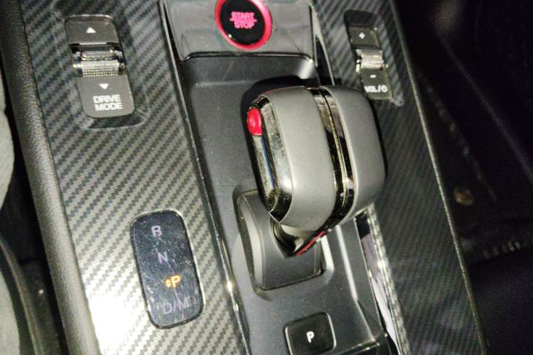 Used GAC Trumpchi EMPOW 2023 270T DCT J15 Version Gear Lever