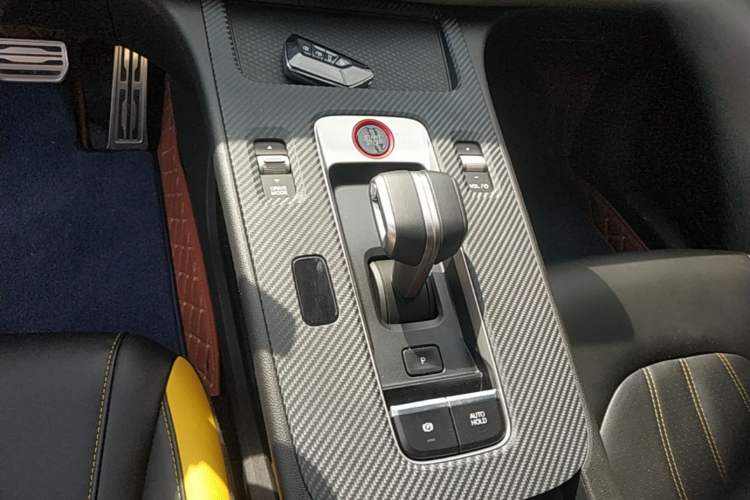 Used GAC Trumpchi EMPOW 2023 270T DCT J11 Version Gear Lever