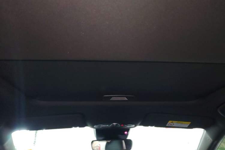 Used GAC Trumpchi EMPOW 2023 270T DCT J16 Version Headliner