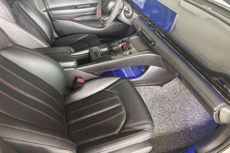 Used GAC Trumpchi EMPOW 2023 Shadow Leopard H Smart Hybrid Edition Interior 1