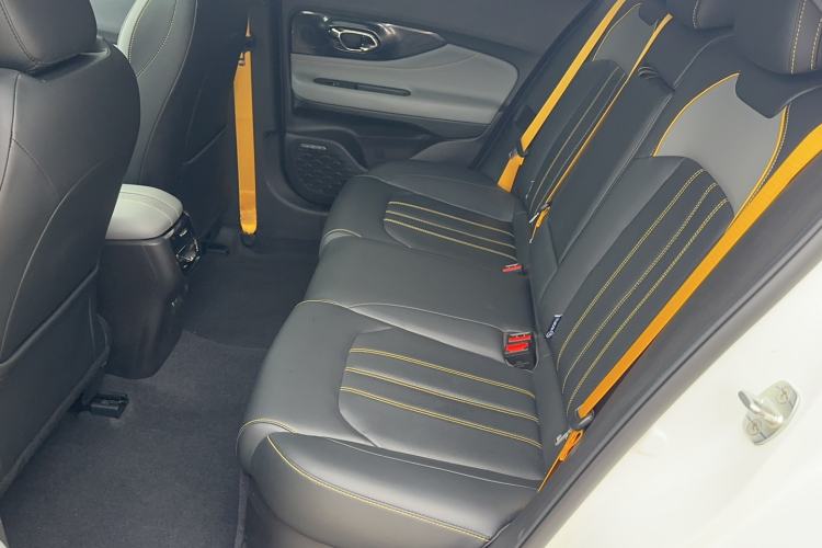 Used GAC Trumpchi EMPOW 2023 270T DCT J16 Version Interior 2