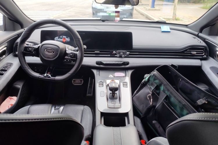 Used GAC Trumpchi EMPOW 2023 400T Automatic R PRO Interior 2