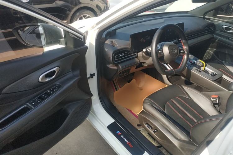 Used GAC Trumpchi EMPOW 2023 Shadow Leopard H High-Energy Hybrid Edition Interior 3