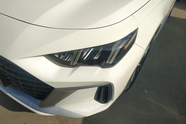 Used GAC Trumpchi EMPOW 2023 Shadow Leopard H High-Energy Hybrid Edition Left Front Headlight