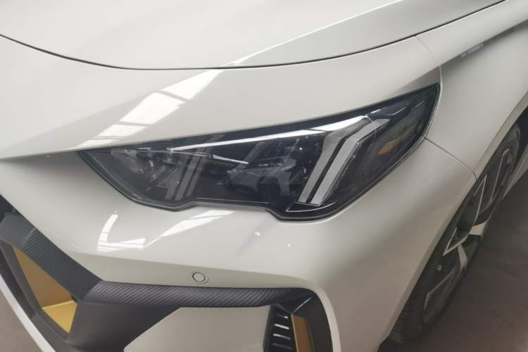 Used GAC Trumpchi EMPOW 2023 270T DCT J15 Version Left Front Headlight