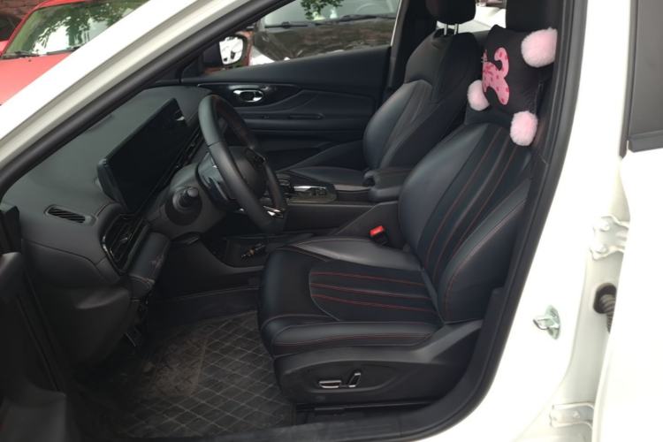 Used GAC Trumpchi EMPOW 2023 270T DCT J15 Version Left Front Seat