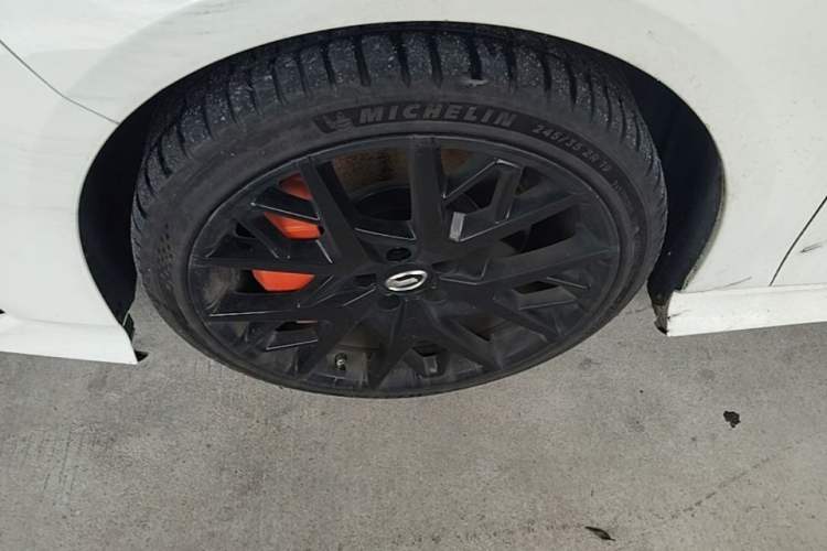 Used GAC Trumpchi EMPOW 2023 400T Automatic R MAX Left Front Wheel Hub