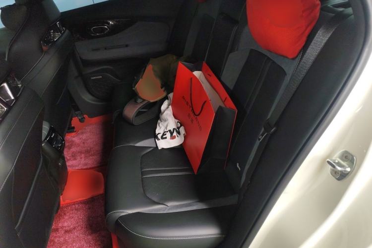 Used GAC Trumpchi EMPOW 2023 400T Automatic R MAX Left Rear Seat
