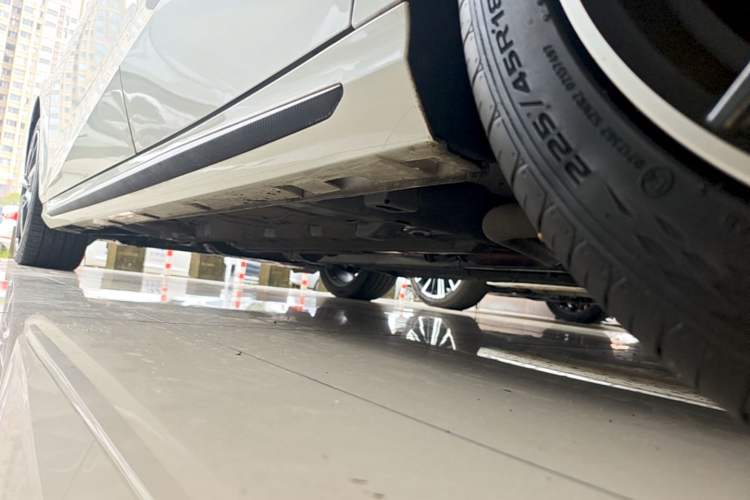 Used GAC Trumpchi EMPOW 2023 270T DCT J15 Version Left Side Sill
